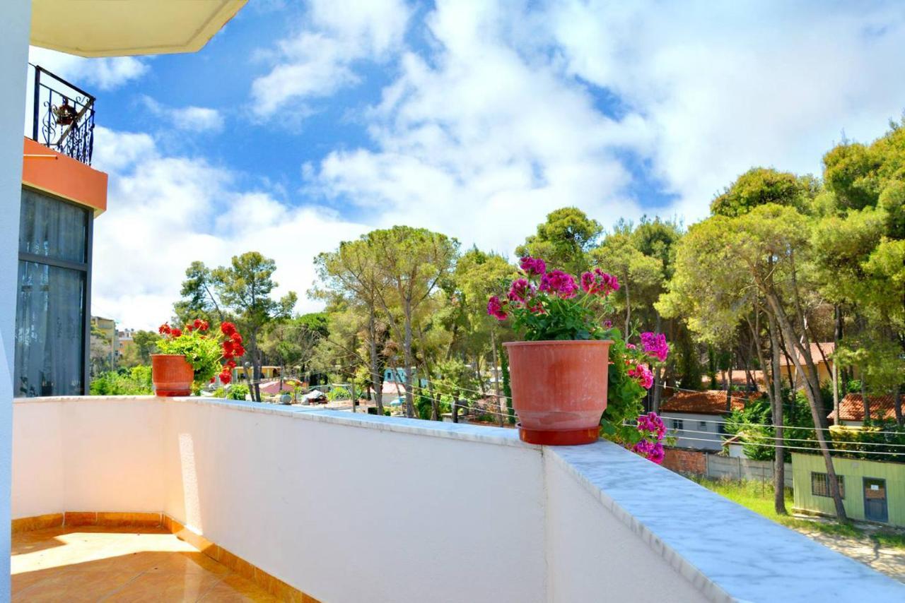 Vila Flamuri Golem  Exterior photo